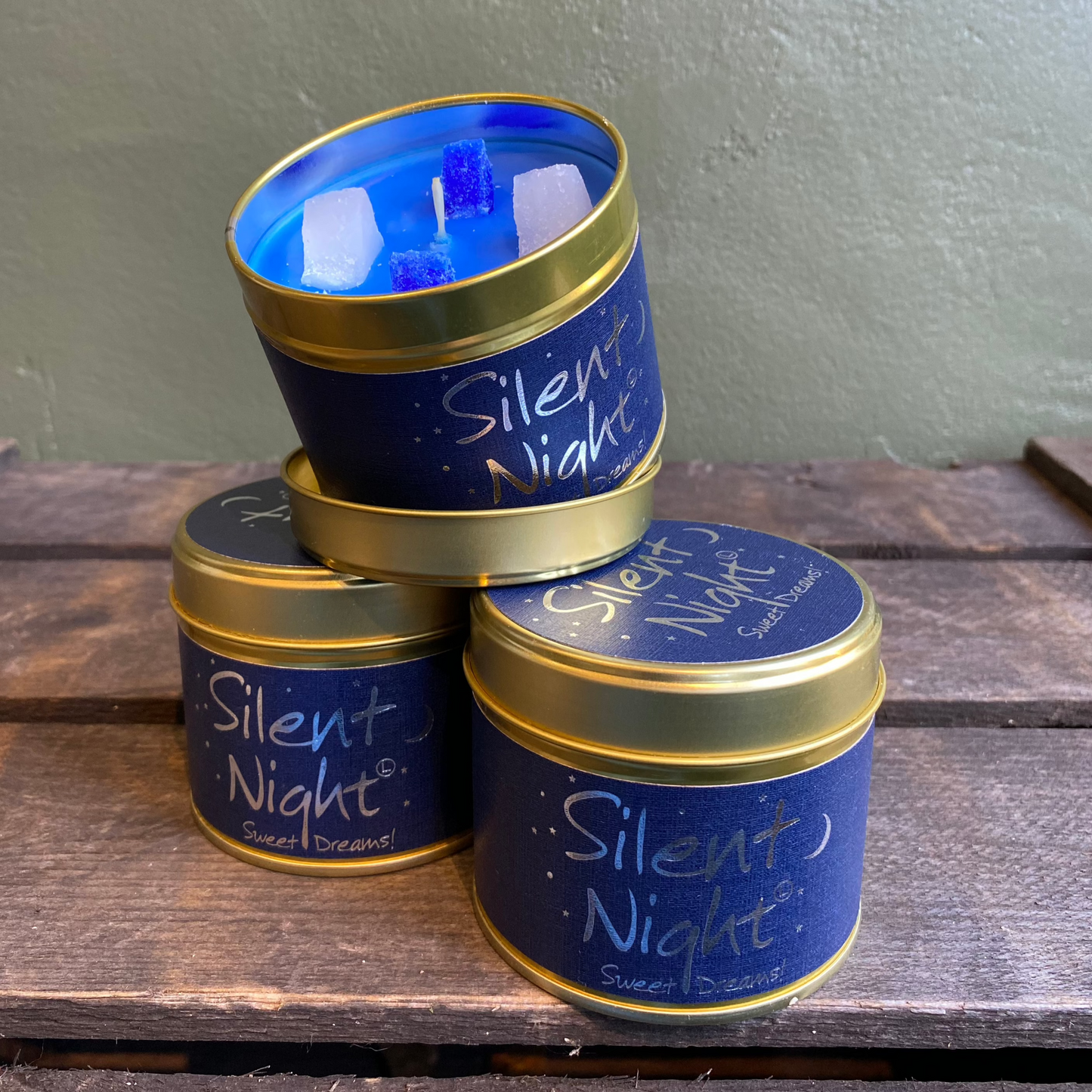 Silent Night Lily Flame Candle