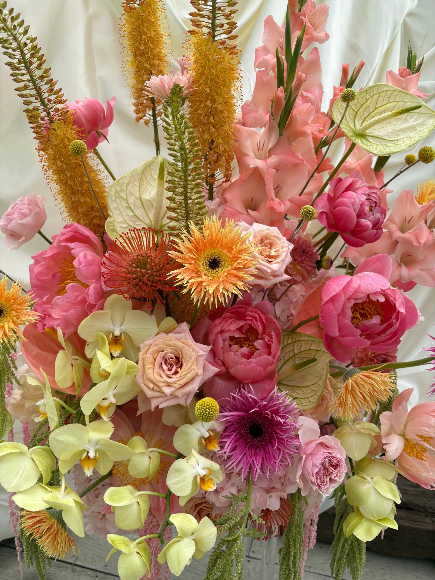 Statement Bespoke Arrangement